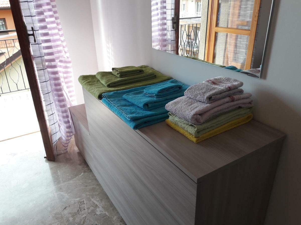 Apartment Aurora & Nicole Ideal Per Biker Con Terazza Vista Mare Parcheggio E Wi-Fi Gratuiti Pietra Ligure Zewnętrze zdjęcie