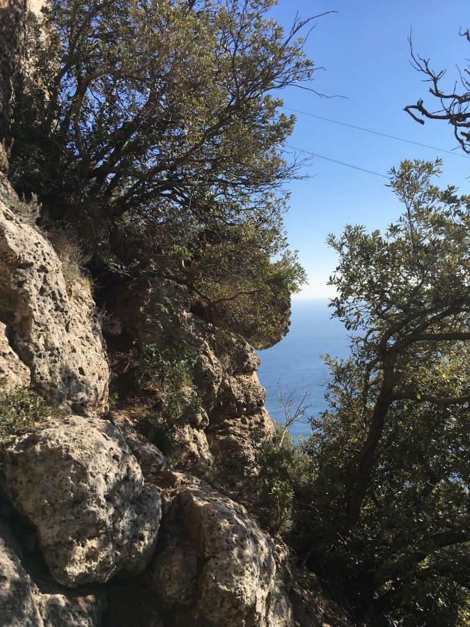 Apartment Aurora & Nicole Ideal Per Biker Con Terazza Vista Mare Parcheggio E Wi-Fi Gratuiti Pietra Ligure Zewnętrze zdjęcie